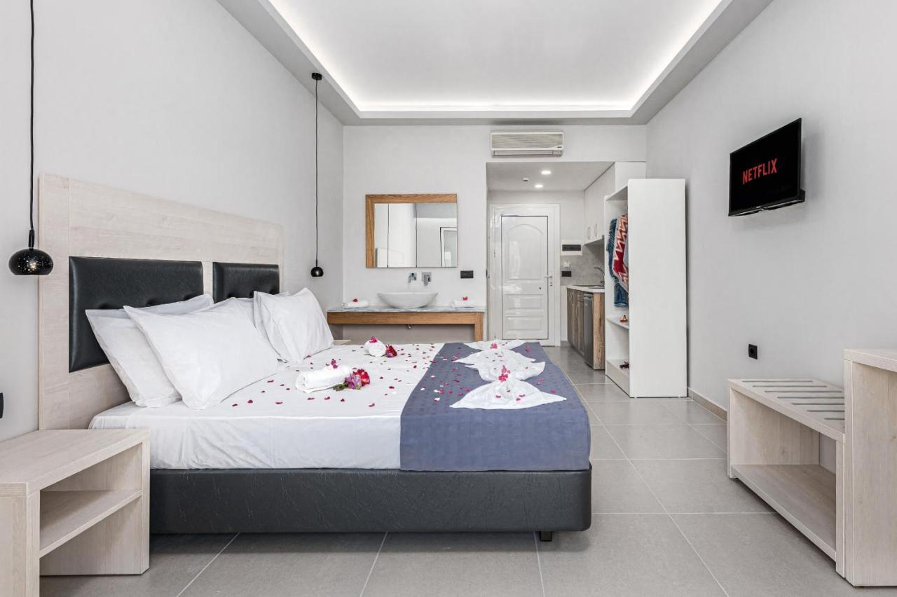 Breeze Luxury Rooms Лаганас Екстер'єр фото