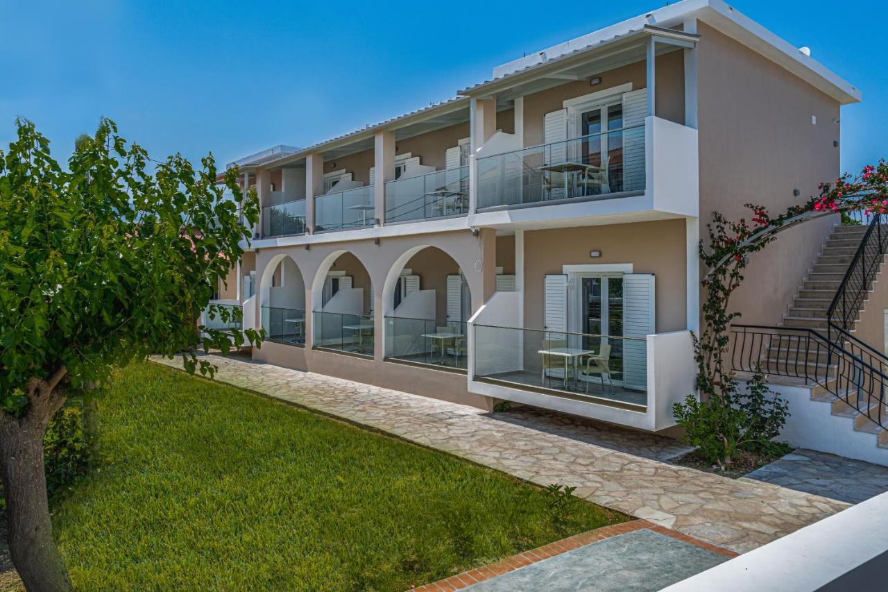 Breeze Luxury Rooms Лаганас Екстер'єр фото