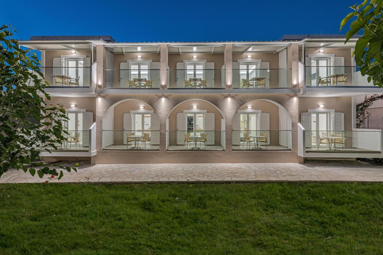 Breeze Luxury Rooms Лаганас Екстер'єр фото
